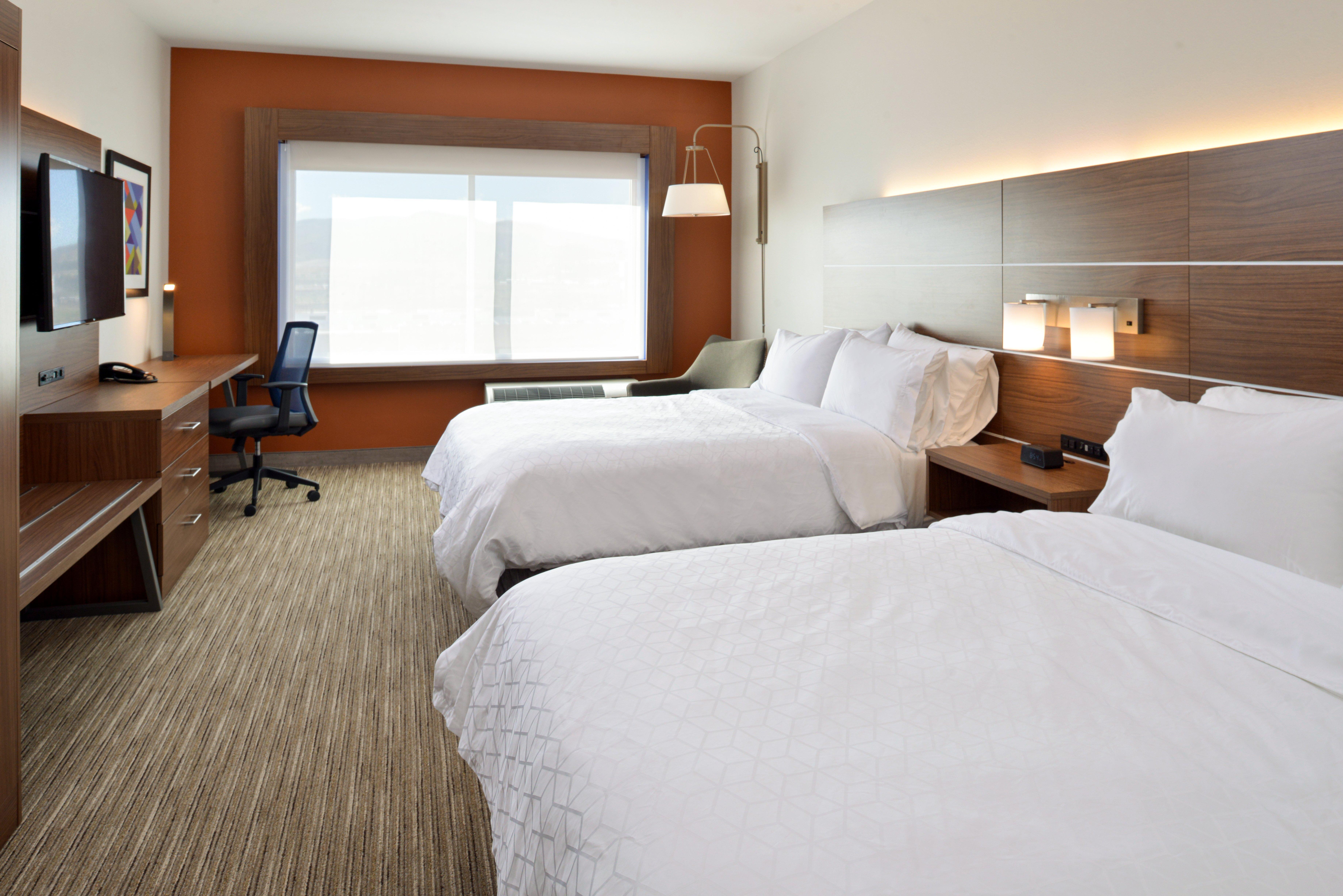 Express & - By Ihg